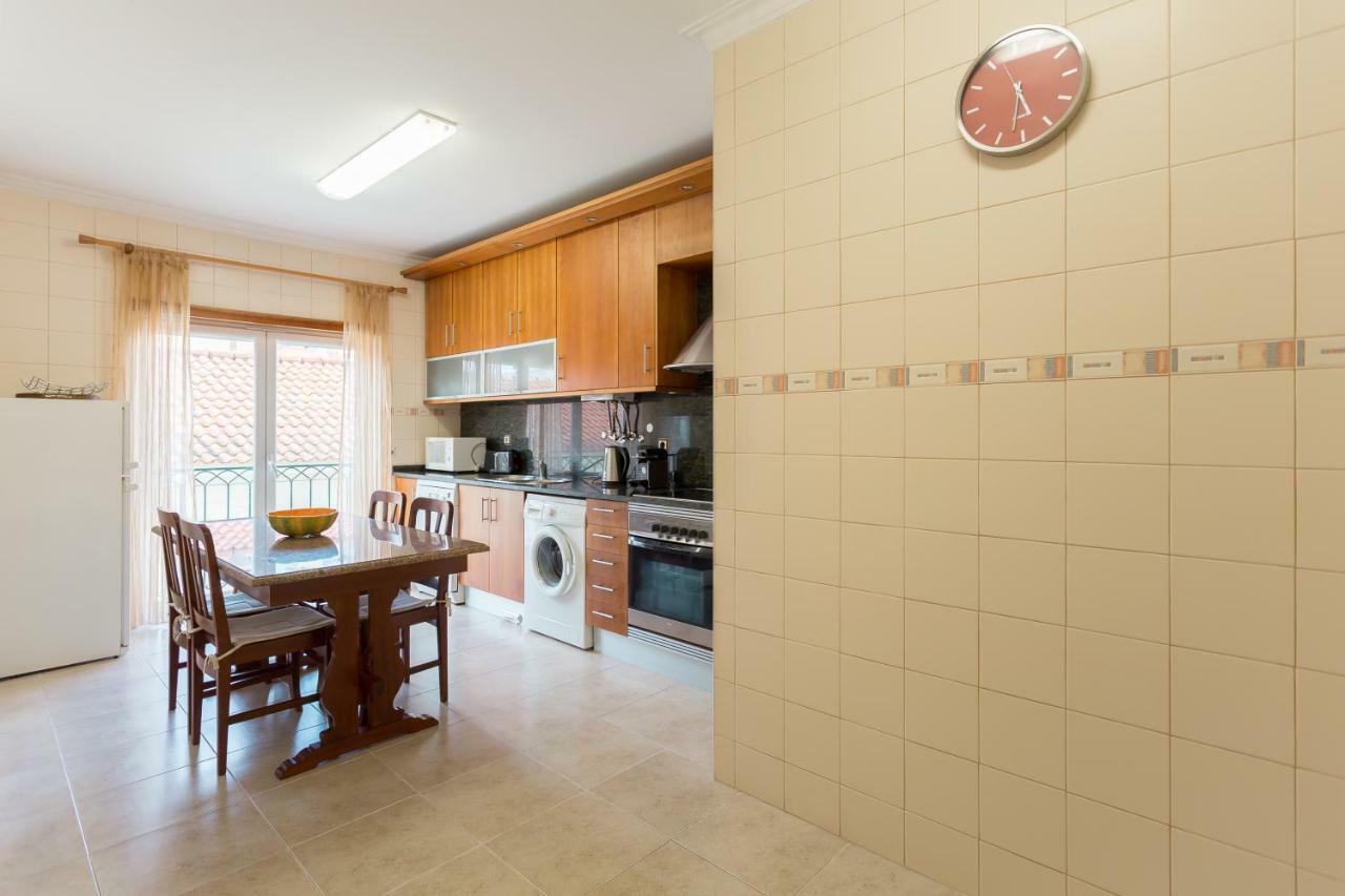Apartamento Praia Sao Martinho Do Porto Εξωτερικό φωτογραφία
